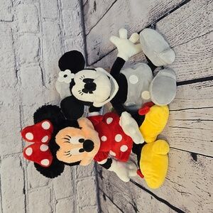 Disney Minnie Mouse Plush
